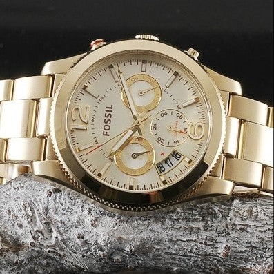 Buy Perfect Boyfriend Gold Dial Gold Steel Strap Watch For Women in Pakistan