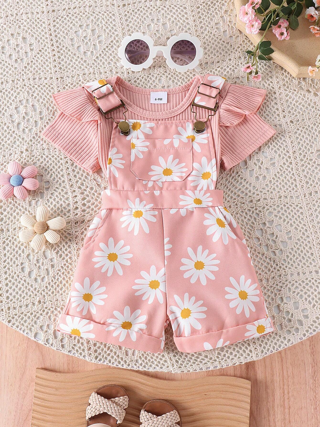 Buy 2pcs Baby Girls' Cute Short Sleeve Ruffle Bodysuit And Flower Print Overalls Set in Pakistan