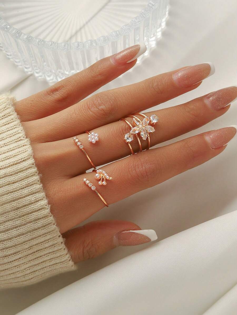 Buy SHEIN 3pcs Flower & Butterfly Decor Ring in Pakistan