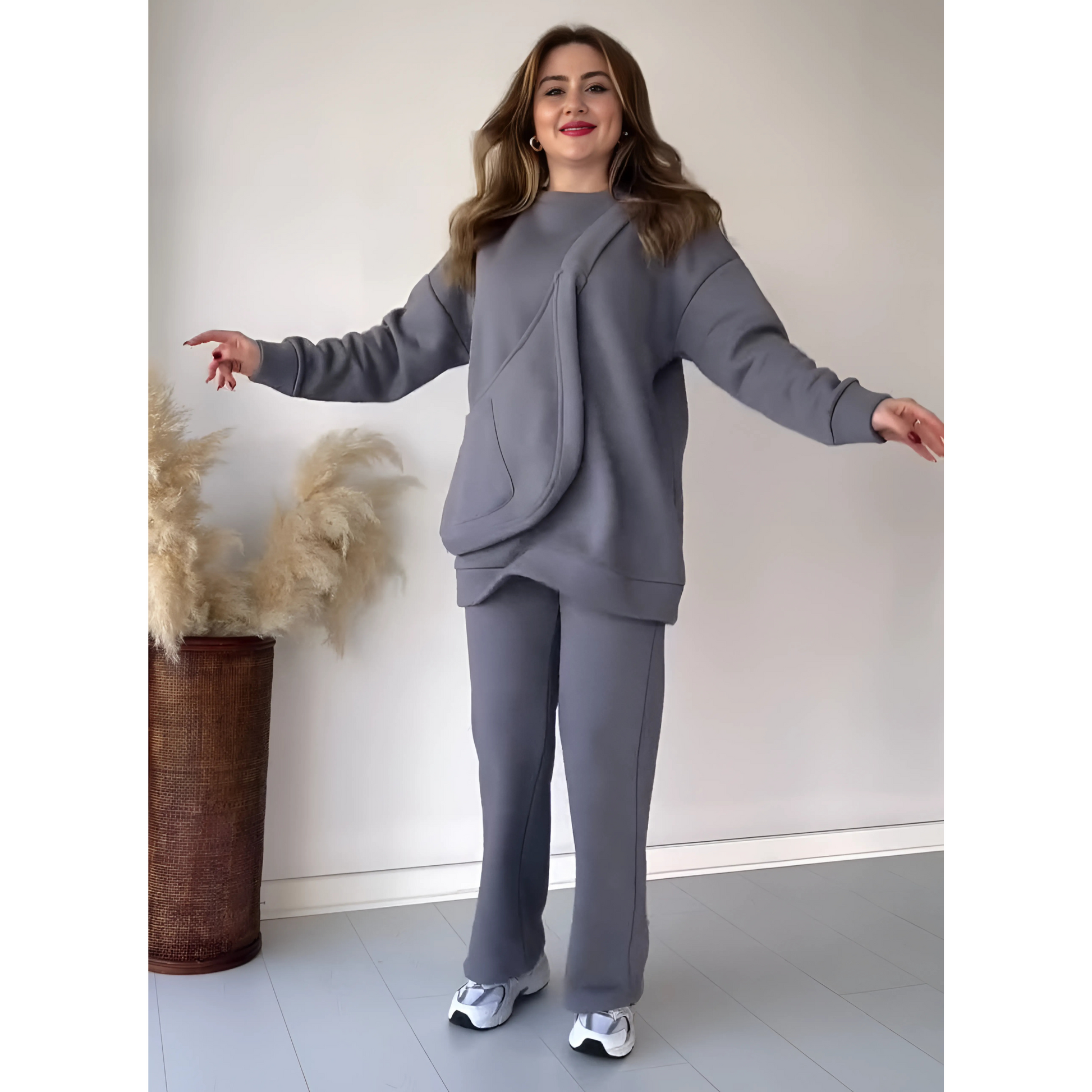 Buy Sajiero Rich Fleece Casual Drop Shoulder Tracksuit Suit With Bag in Pakistan