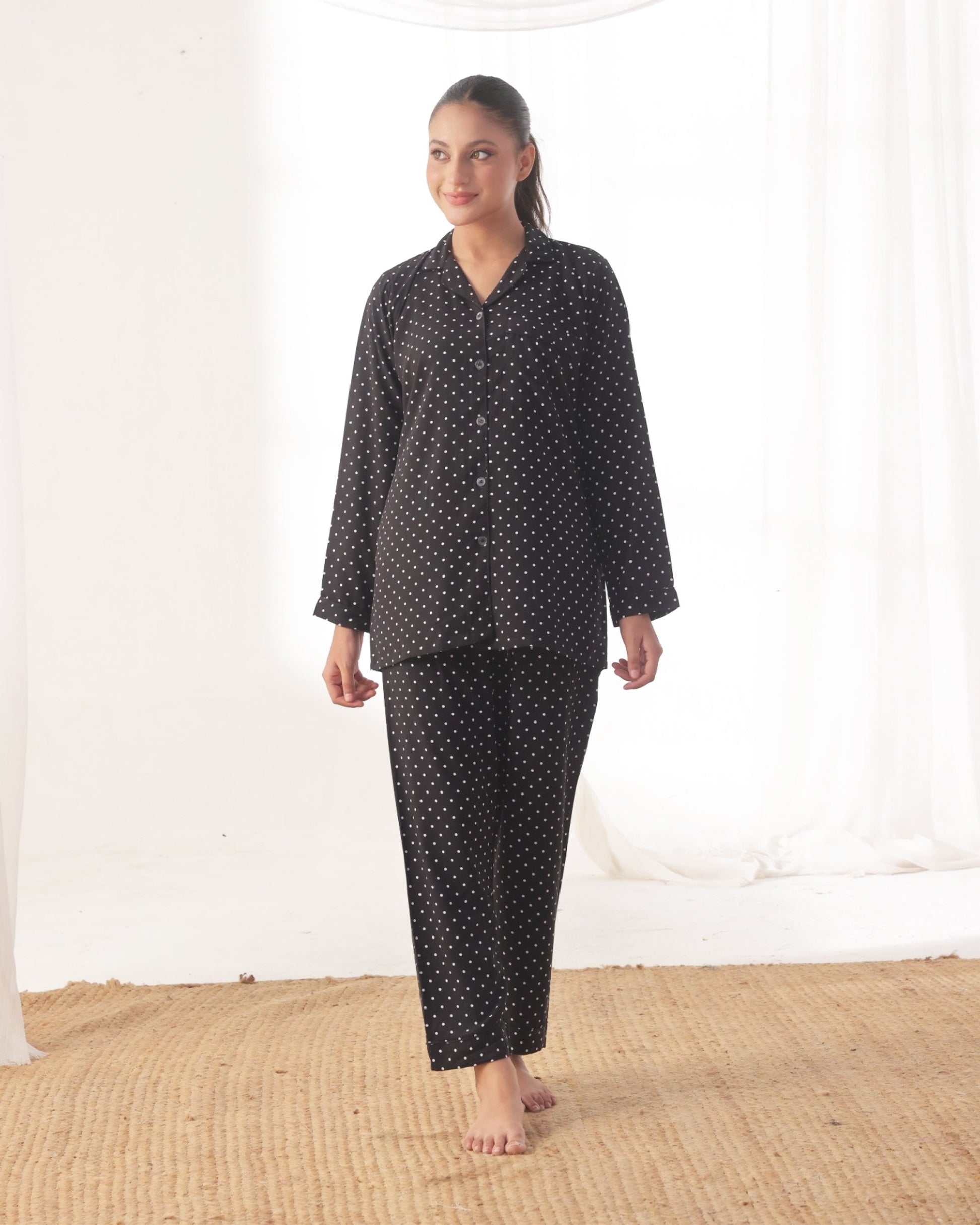 Buy Sajiero Linen Pajama Suit - Dot Drape in Pakistan