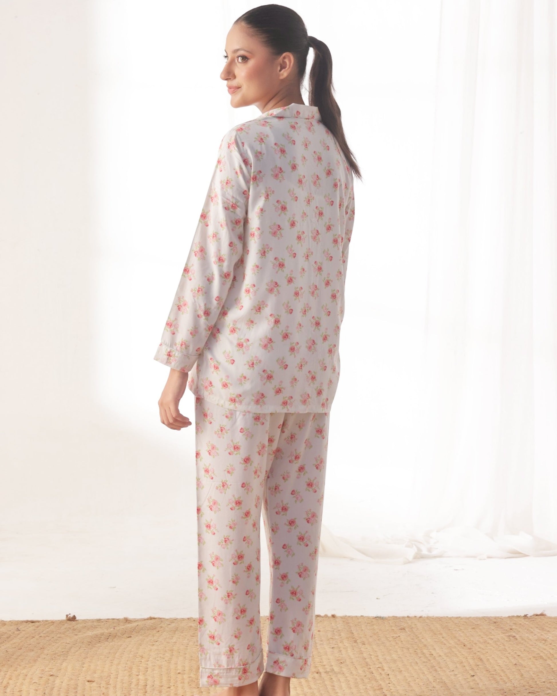 Buy Sajiero Linen Pajama Suit - Rose Whisper in Pakistan