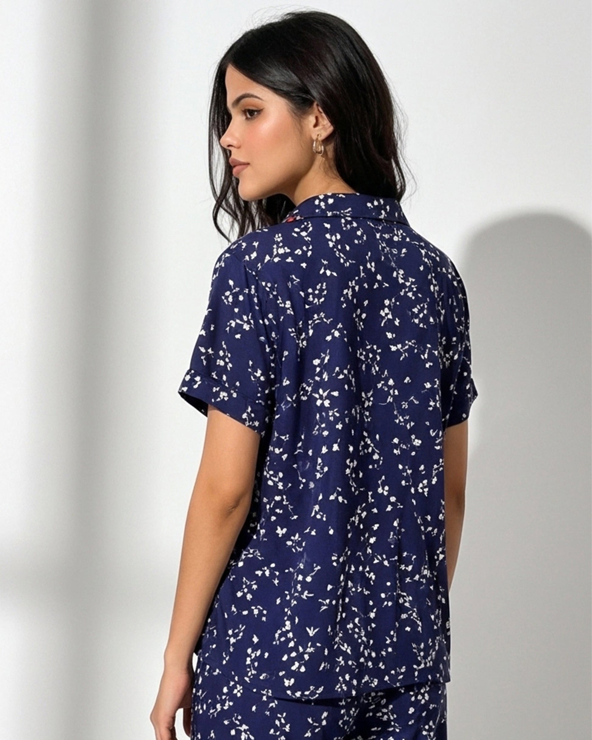 Buy Sajiero Linen Pajama Suit - Florenze in Pakistan