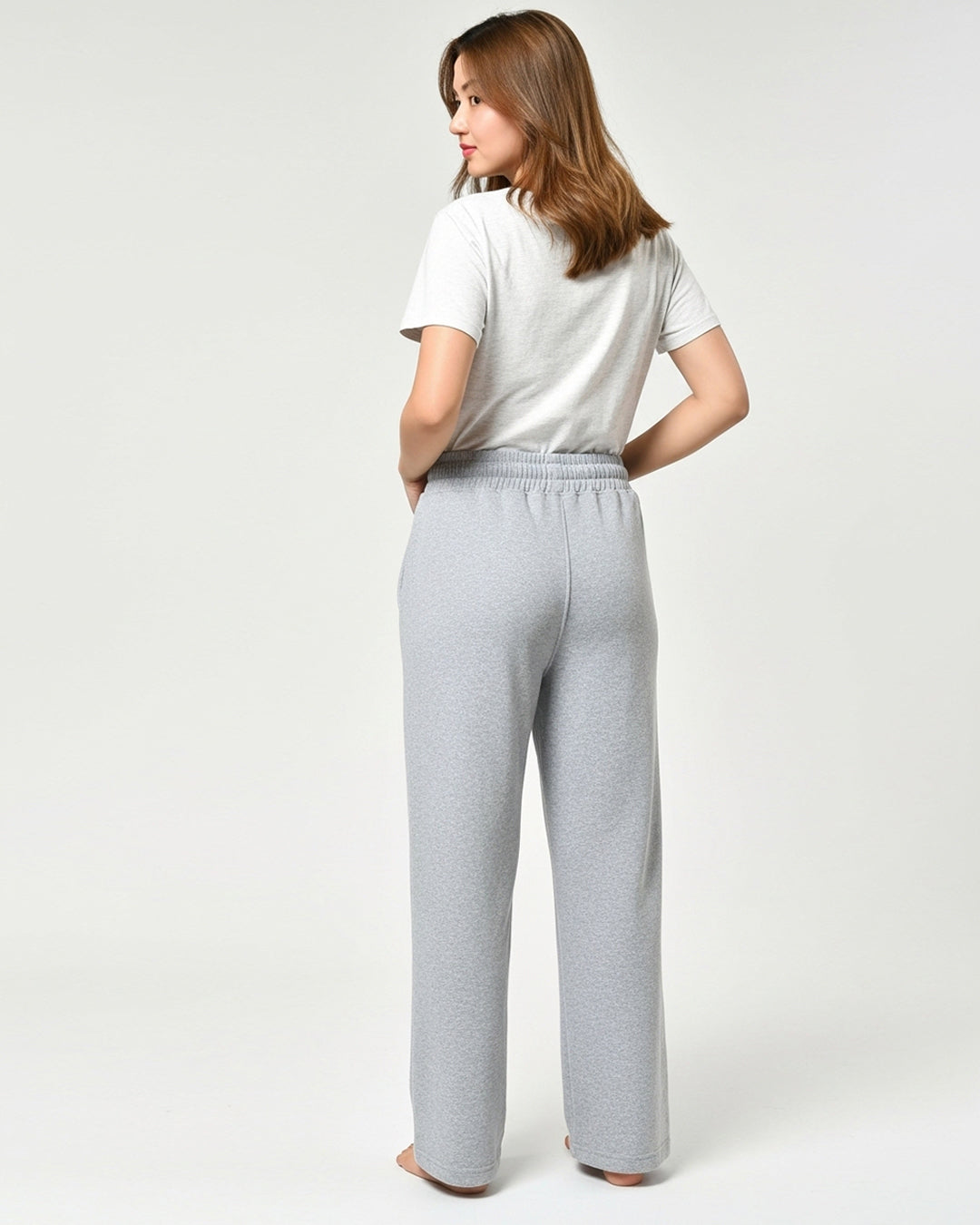 Buy Sajiero Fleece Trouser – Everyday Fit - Grey in Pakistan