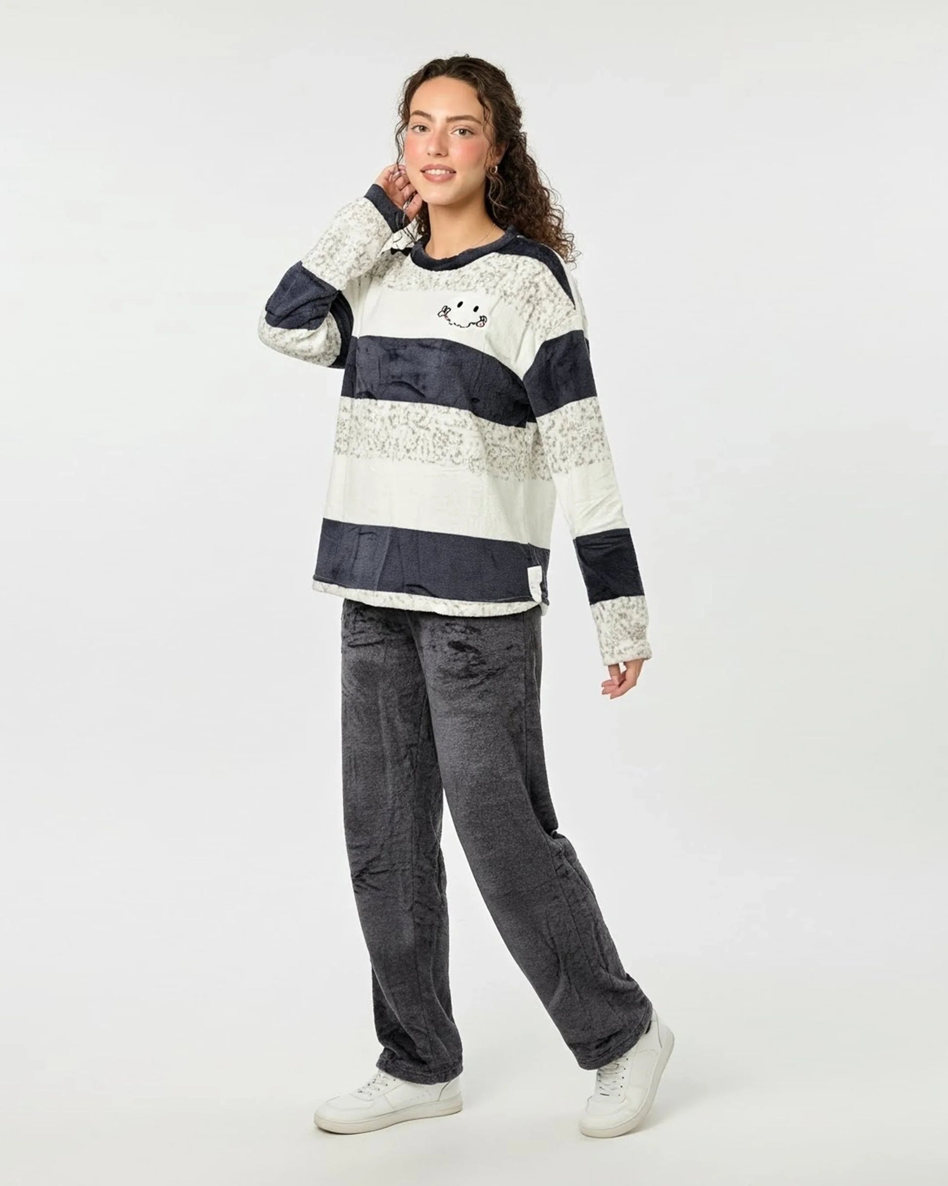 Buy Sajiero Black And White Stripes Fleece Pajama Suit in Pakistan