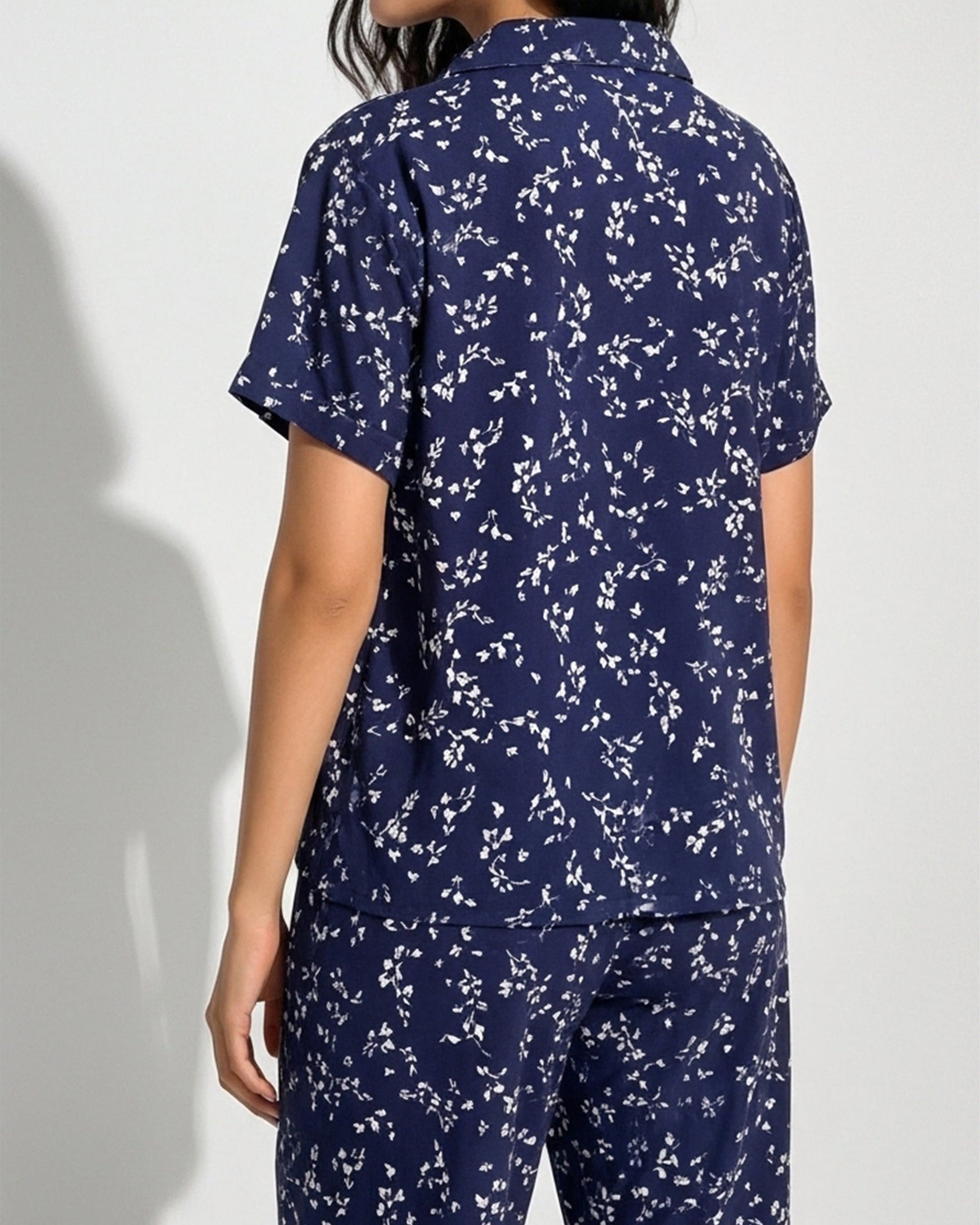 Buy Sajiero Linen Pajama Suit - Florenze in Pakistan