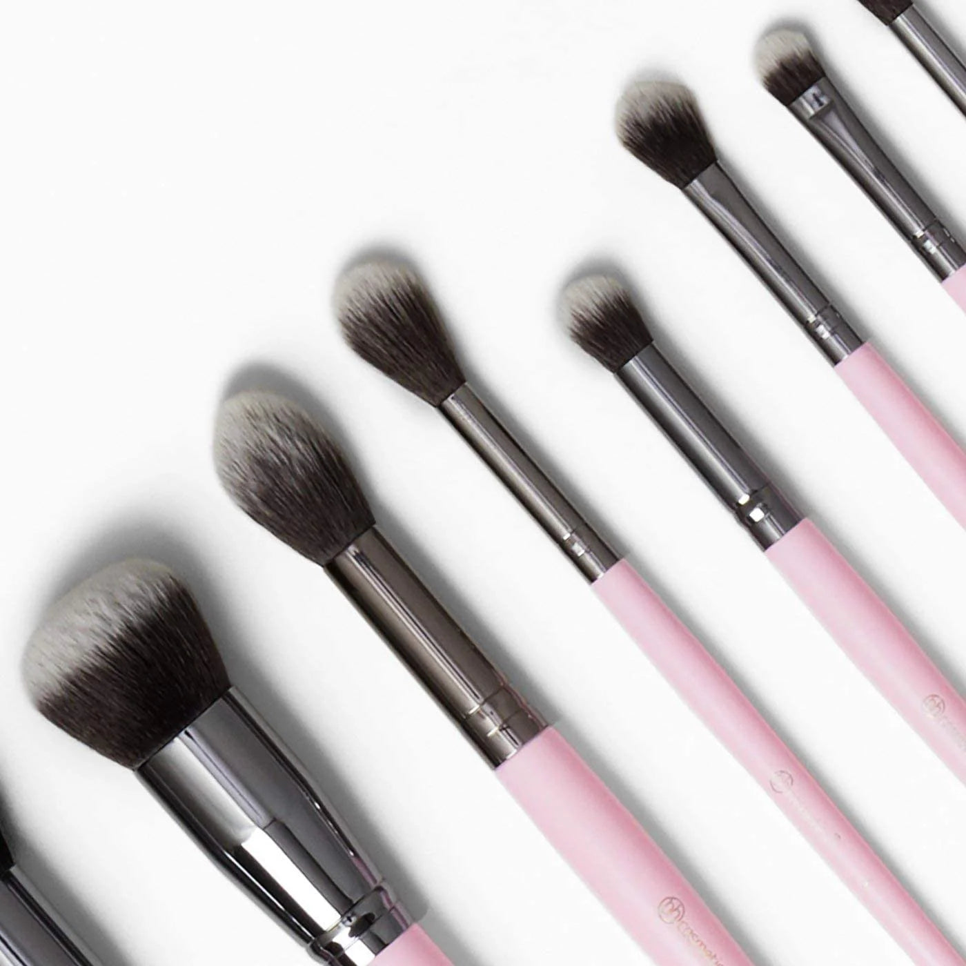 Buy BH Cosmetics Mrs Bella 9 Piece Brush Set With a Brush Holder in Pakistan