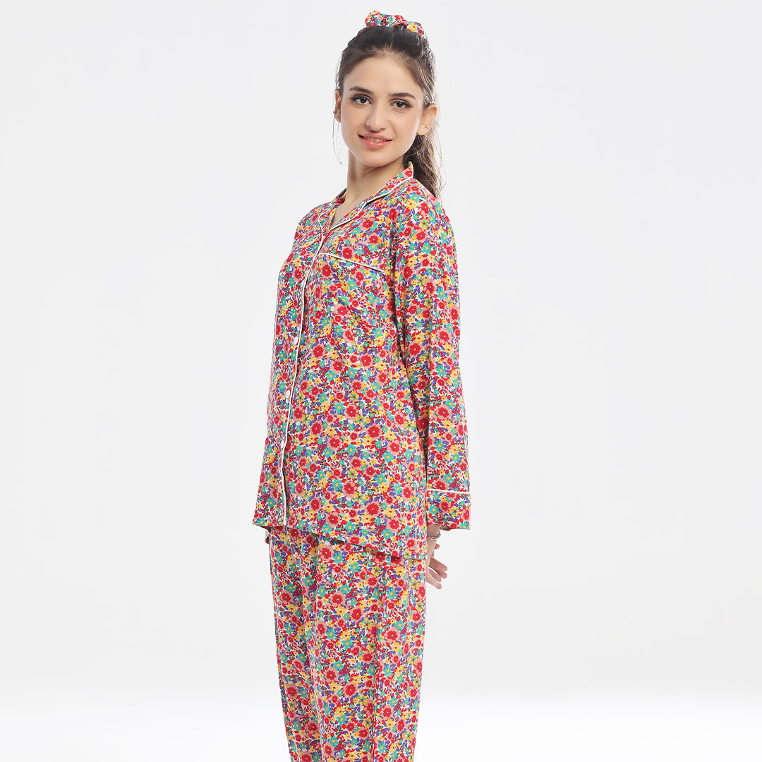 Buy Sajiero Linen Pajama Suit with Scrunchie - Chic Bloom in Pakistan