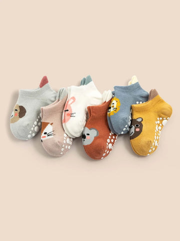 Buy SHEIN 6pairs Baby Cartoon Graphic Socks in Pakistan
