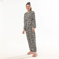 Buy Sajiero Mat Daisy Linen Pajama Suit with Scrunchie in Pakistan