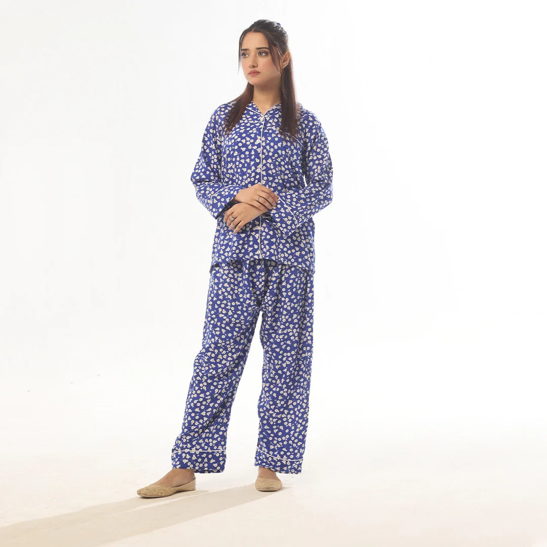 Buy Sajiero Mat Daisy Linen Pajama Suit with Scrunchie in Pakistan