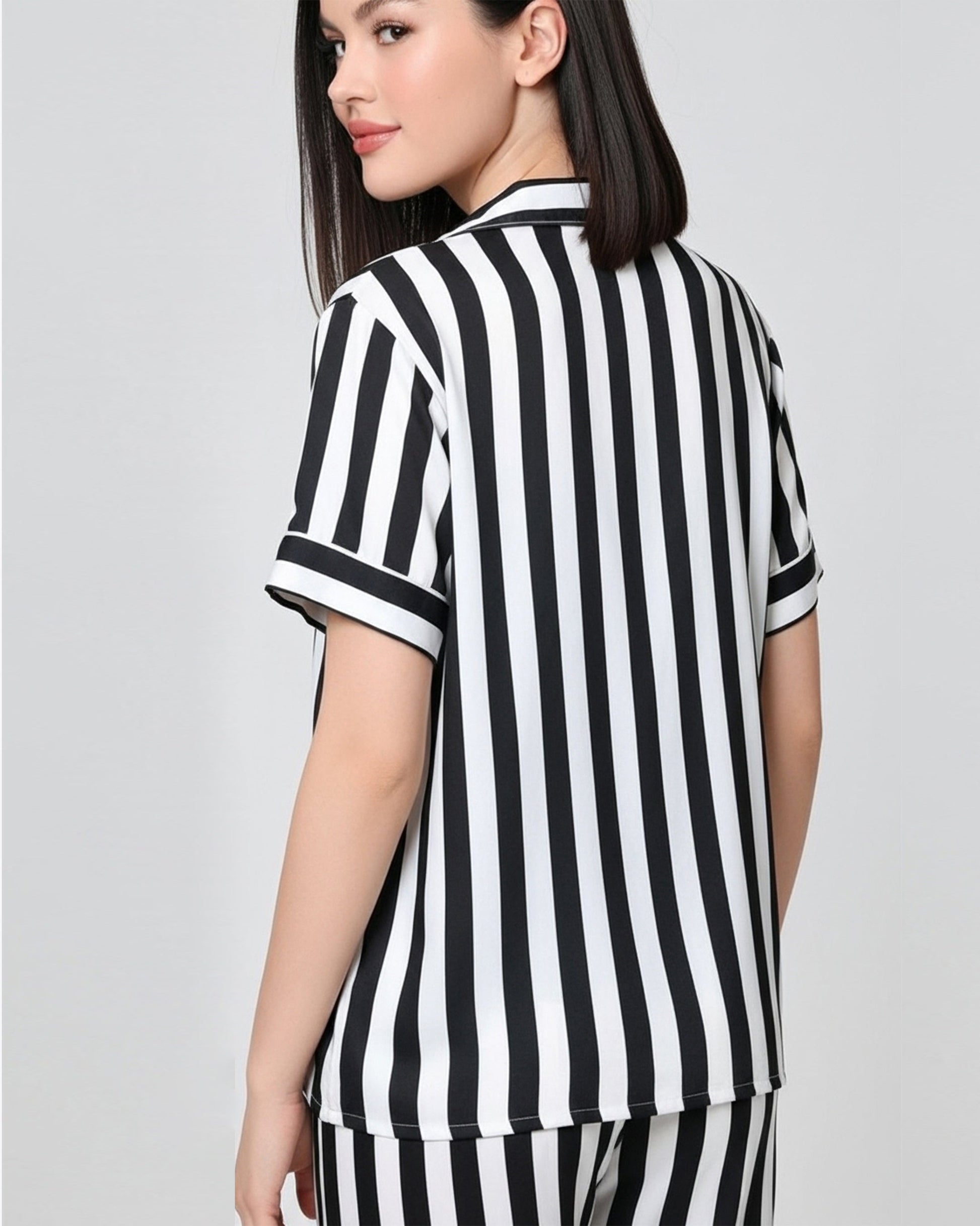 Buy Sajiero Linen Pajama Suit - Bold Stripes in Pakistan