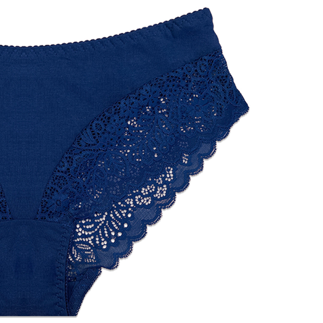 Buy Pack of 3 Briefs Panties - Lace Grace in Pakistan
