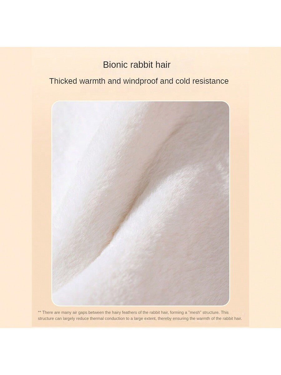 Buy SHEIN A Cat Outing Shoulder Bag With An Animal Shape That Can Reveal Its Head. The Cute Style Is Suitable For Cats And Dogs Traveling Outdoors. in Pakistan