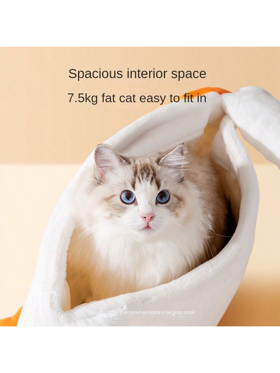 Buy SHEIN A Cat Outing Shoulder Bag With An Animal Shape That Can Reveal Its Head. The Cute Style Is Suitable For Cats And Dogs Traveling Outdoors. in Pakistan