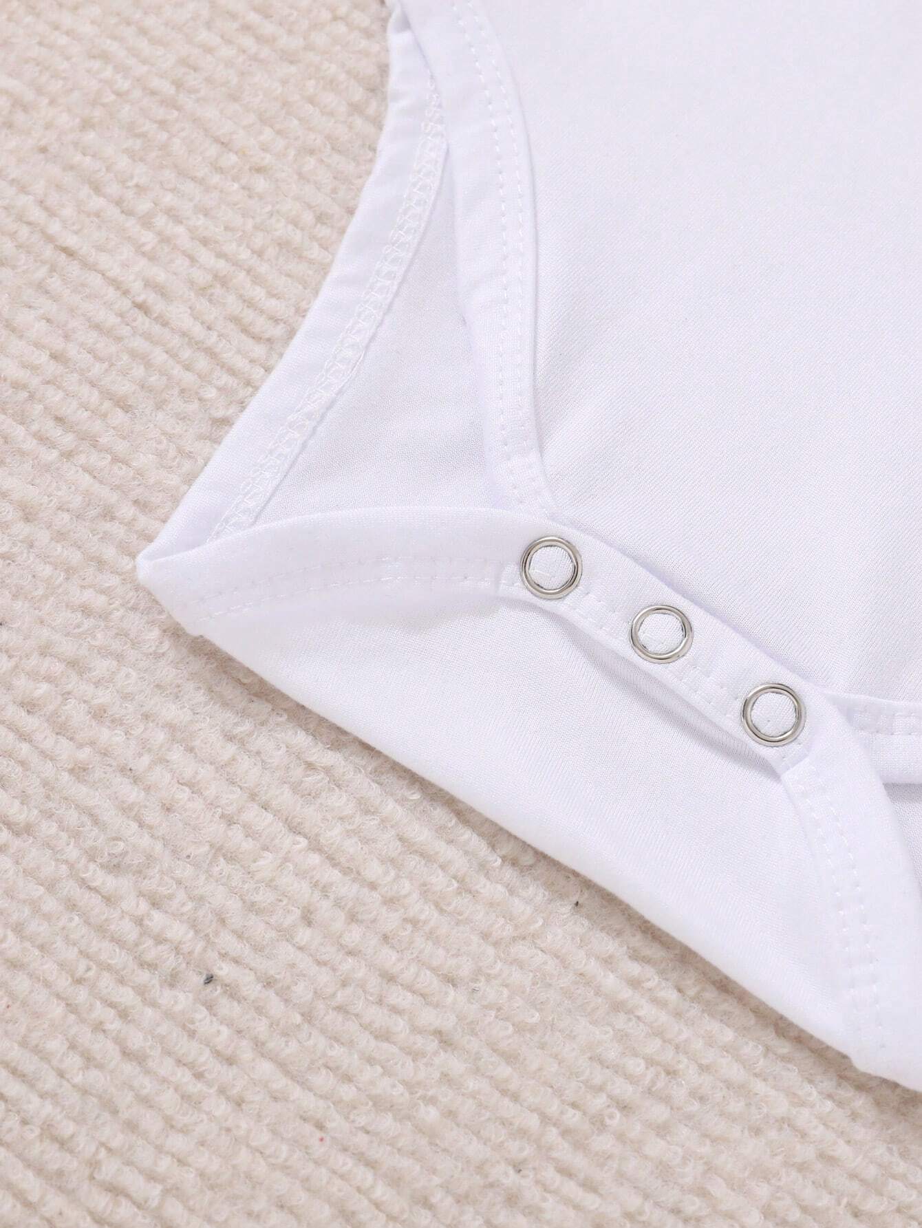 Buy SHEIN Baby Boy Letter Graphic Bodysuit in Pakistan