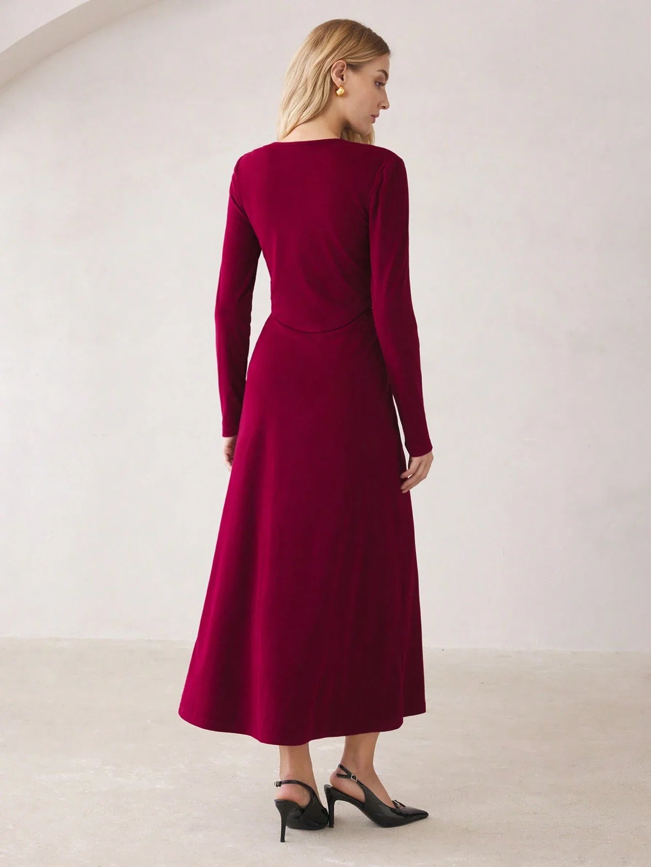 Buy SHEIN BizChic Red Set Long Sleeve T-Shirt And Maxi Skirt in Pakistan
