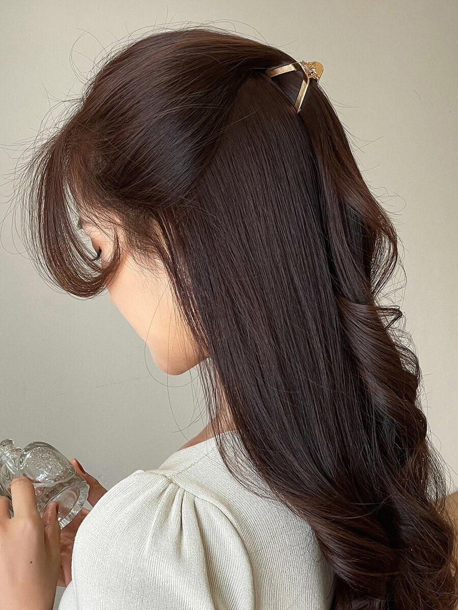 Buy SHEIN DAZY Geometric Hair Claw For Daily Use For Girls Hairstyles Casual in Pakistan