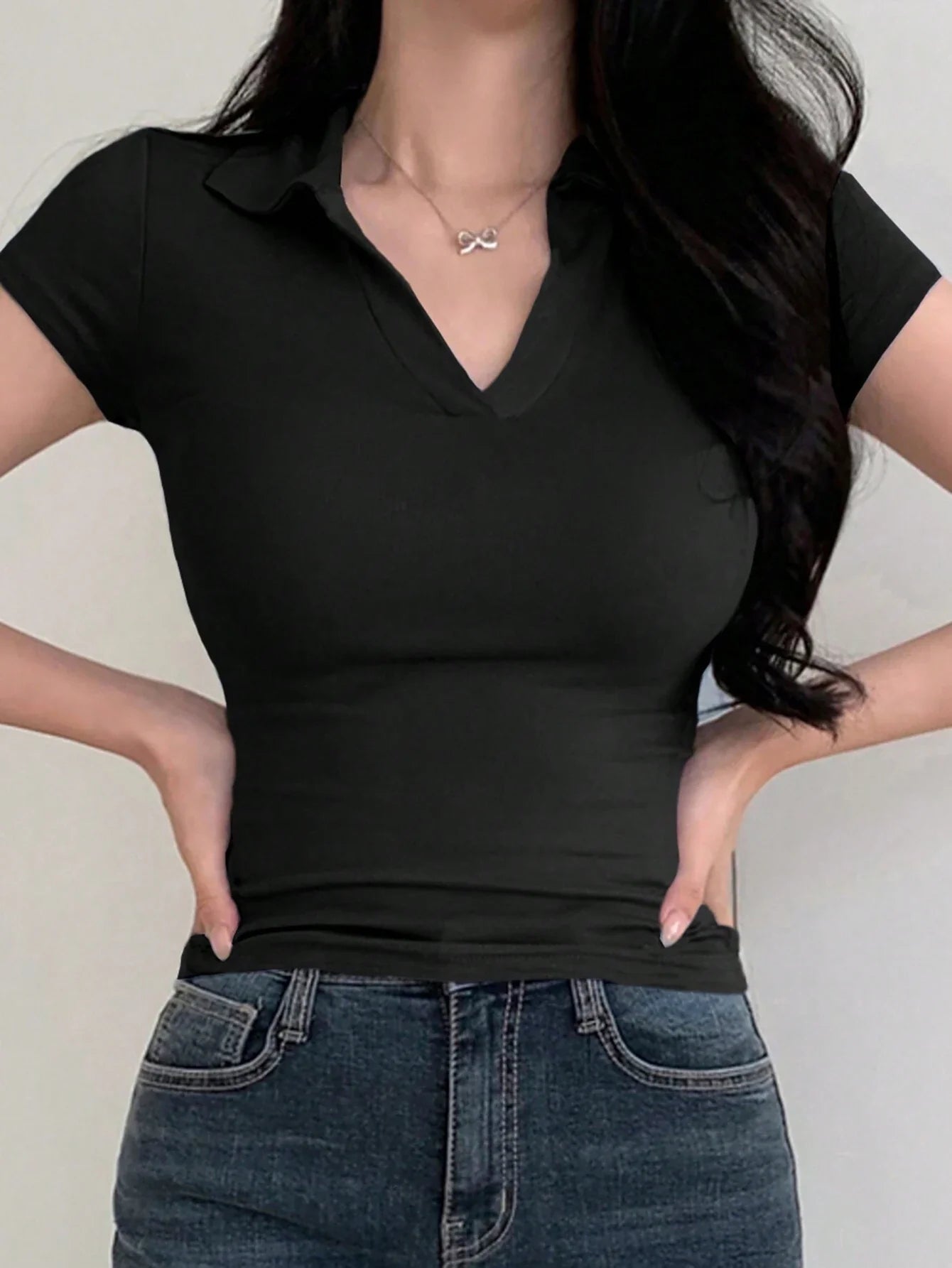 Buy SHEIN DAZY Women's Summer Solid Color Tight-Fitting Turn-Down Collar Short Sleeve T-Shirt in Pakistan
