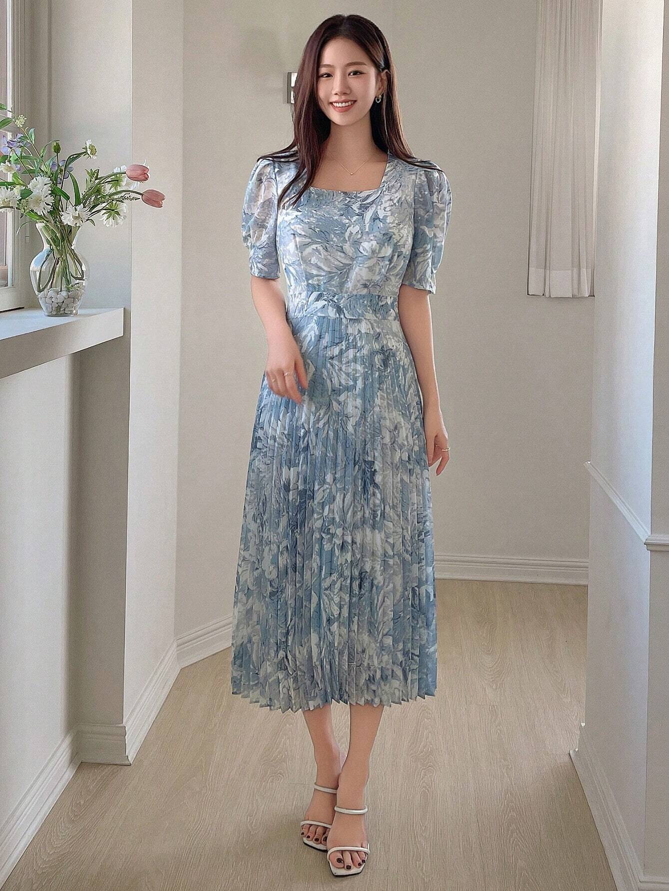 Buy SHEIN DAZY Women's Sweetheart Neckline Watercolor Floral Print Cinched Waist Puff Sleeve Pleated Dress in Pakistan