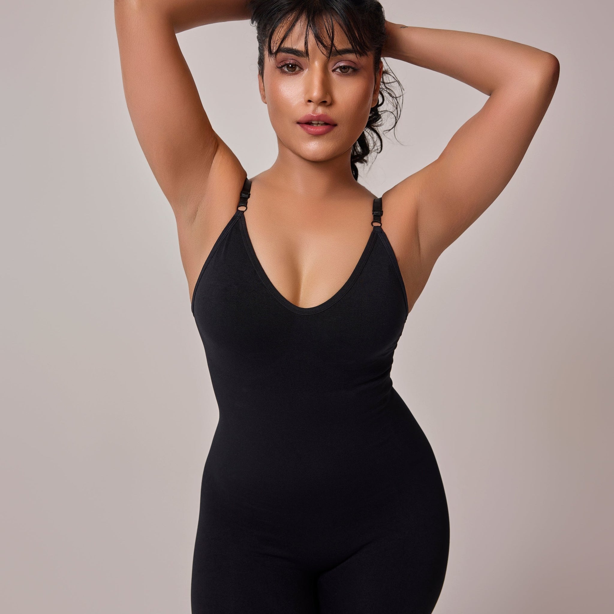 Buy Sajiero Body Shaper - Curvique in Pakistan