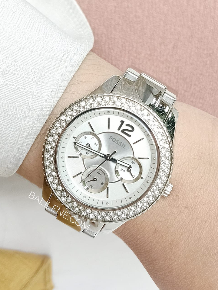 Buy Fossil Women's Quartz Silver Stainless Steel Silver Dial 38mm Watch ES3588 in Pakistan