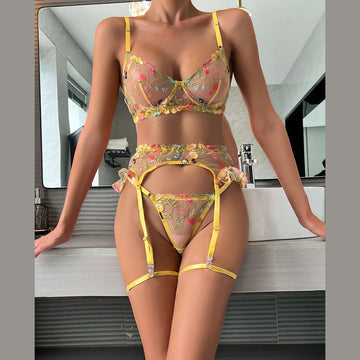 Buy Sajiero Garter Set - Yellow Petals in Pakistan