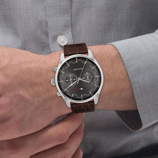 Buy Tommy Hilfiger Mens Quartz Leather Strap Grey Dial 44mm Watch - 1710422 in Pakistan