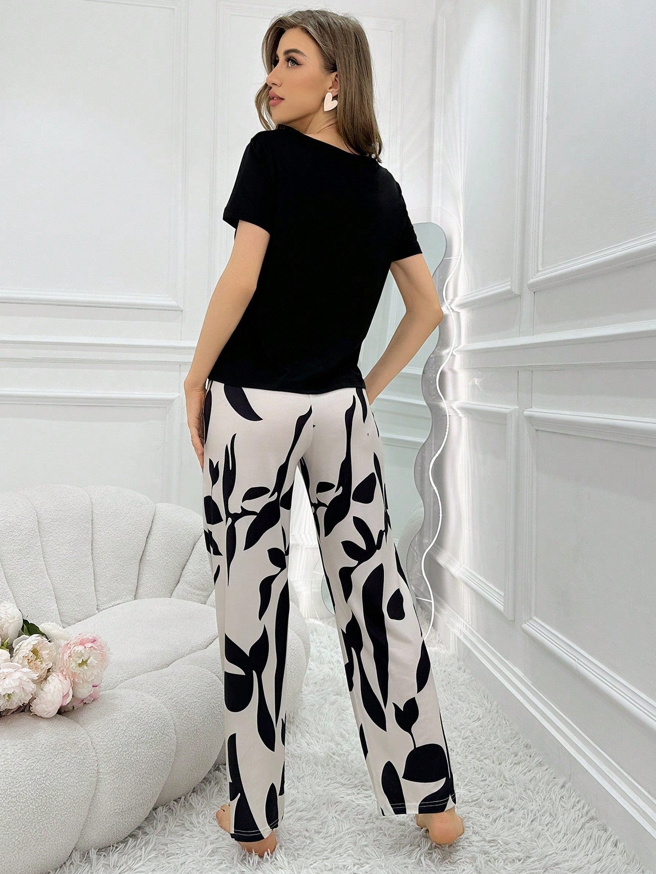 Buy SHEIN Ladies' Simple & Fashionable Casual Short Sleeve Top & Pants Pajama Set in Pakistan
