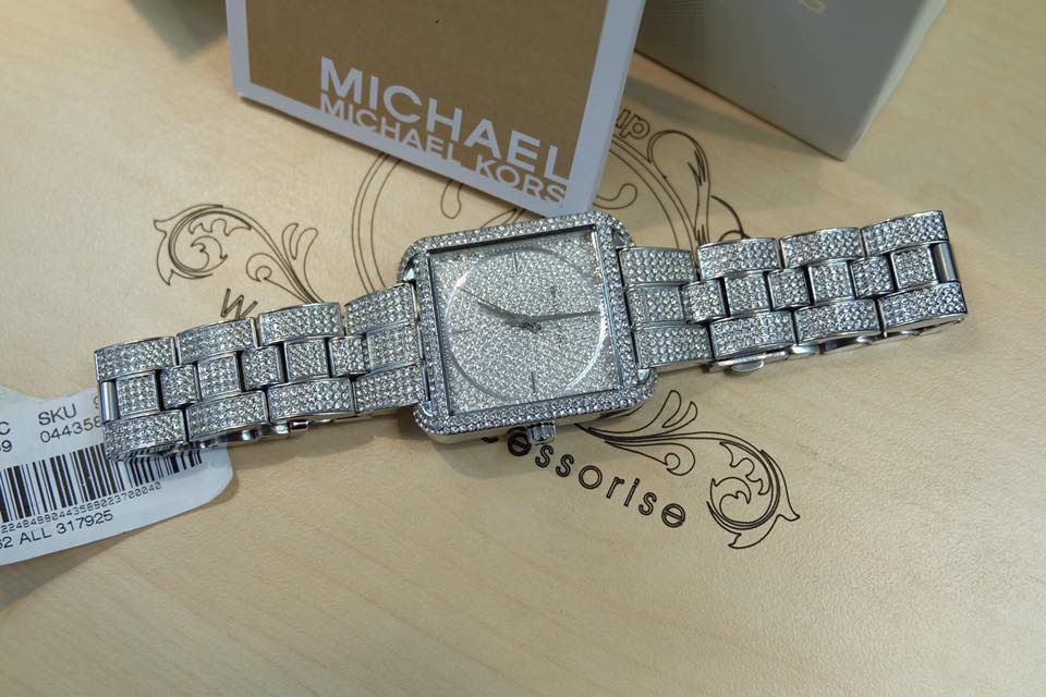 Buy Michael Kors Square Lake Pave Silver Diamonds Dial Women's Watch - Mk3662 in Pakistan
