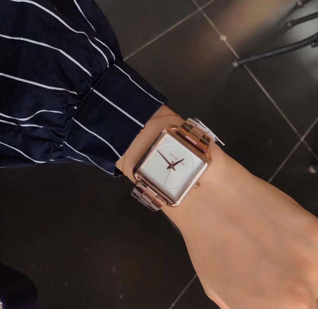 Buy Michael Kors Lake White Dial Rose Gold Stainless Steel Strap Ladies Watch - Mk3645 in Pakistan