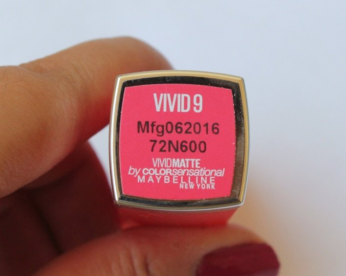 Buy Maybelline Color Sensational Vivid Matte Lipstick - Vivid 9 in Pakistan