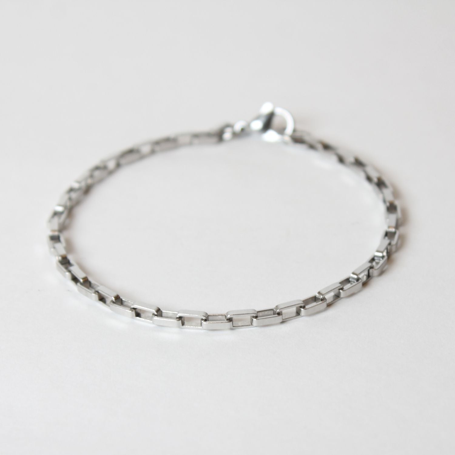 Buy Royce Box Bracelet in Pakistan