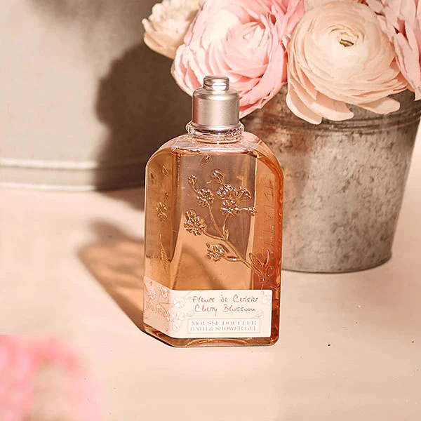 Buy Loccinate Cherry Blossom Bath Shower Gel 250 - Ml in Pakistan