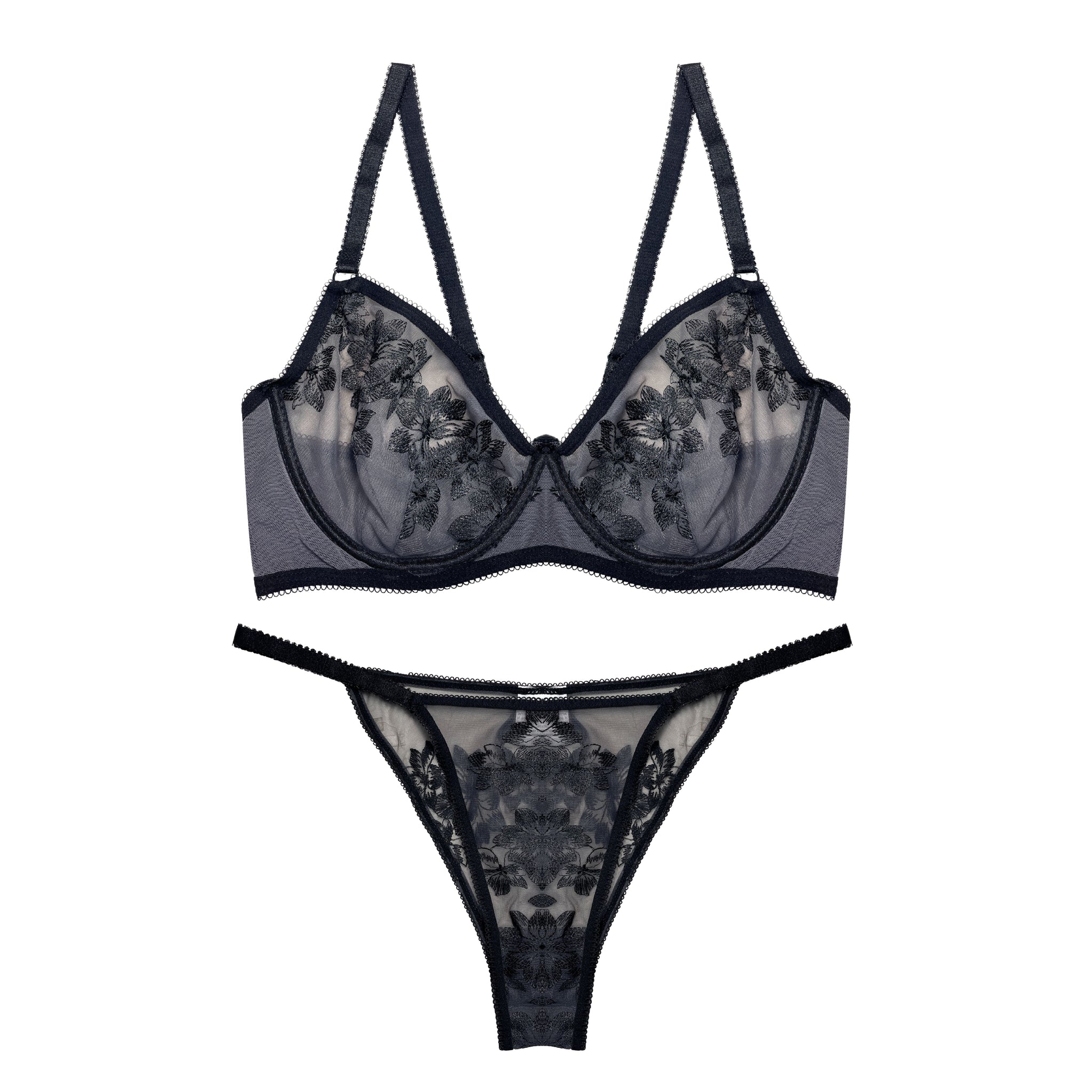 Buy Bra Set - Petale Obscura in Pakistan