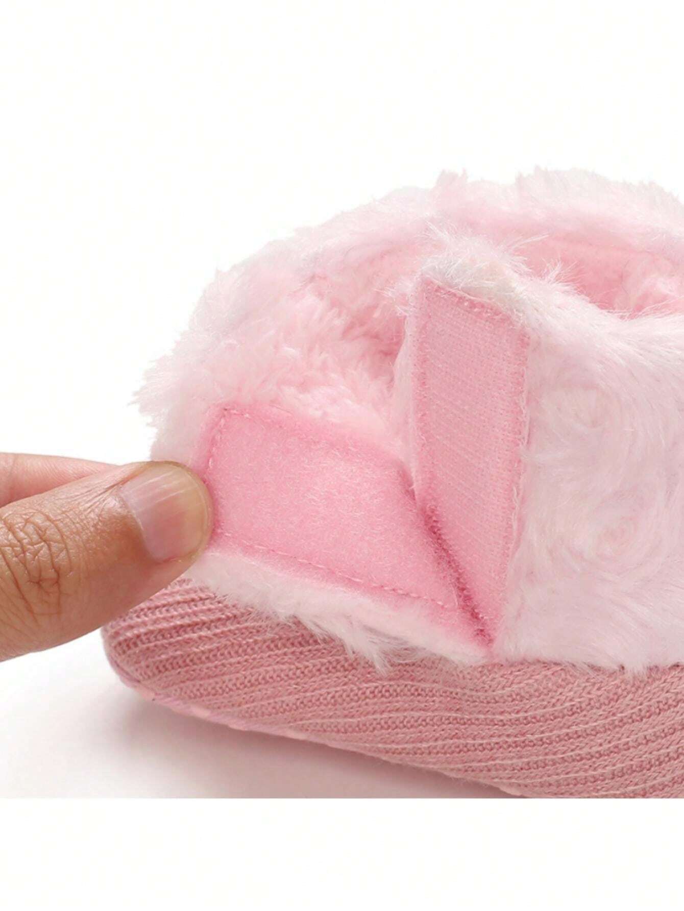 Buy SHEIN Pink Soft Sole Boots For 0-1 Year Old Infant Girls, Autumn & Winter in Pakistan