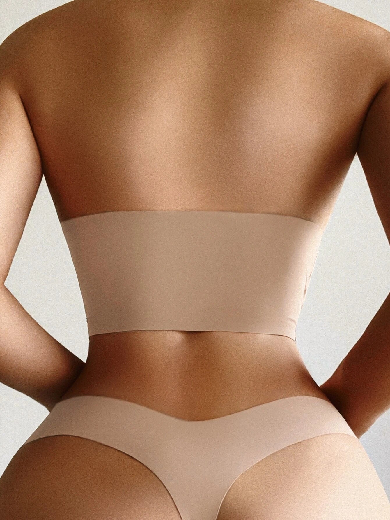 Buy SHEIN Plain No Show Bra & Panty Lingerie Set in Pakistan