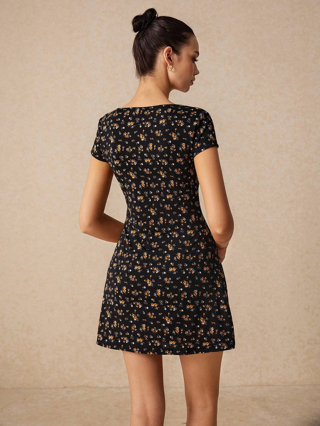Buy SHEIN Poéselle Women's Fashion Sweet V-Neck Floral Print A-Line Dress in Pakistan