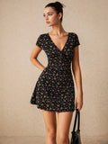 Buy SHEIN Poéselle Women's Fashion Sweet V-Neck Floral Print A-Line Dress in Pakistan