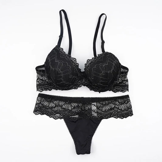 Buy Jessie lacy Floral Padded Bra and Panty Set in Pakistan