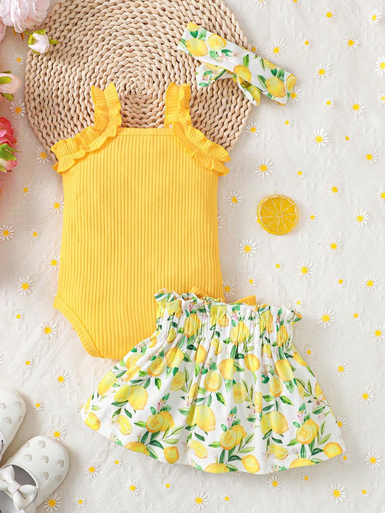 Buy SHEIN 3pcs/Set Baby Girl Summer Holiday Casual & Ruffle Trim Buttoned Bodysuit, Lemon Print Skirt, And Headband in Pakistan