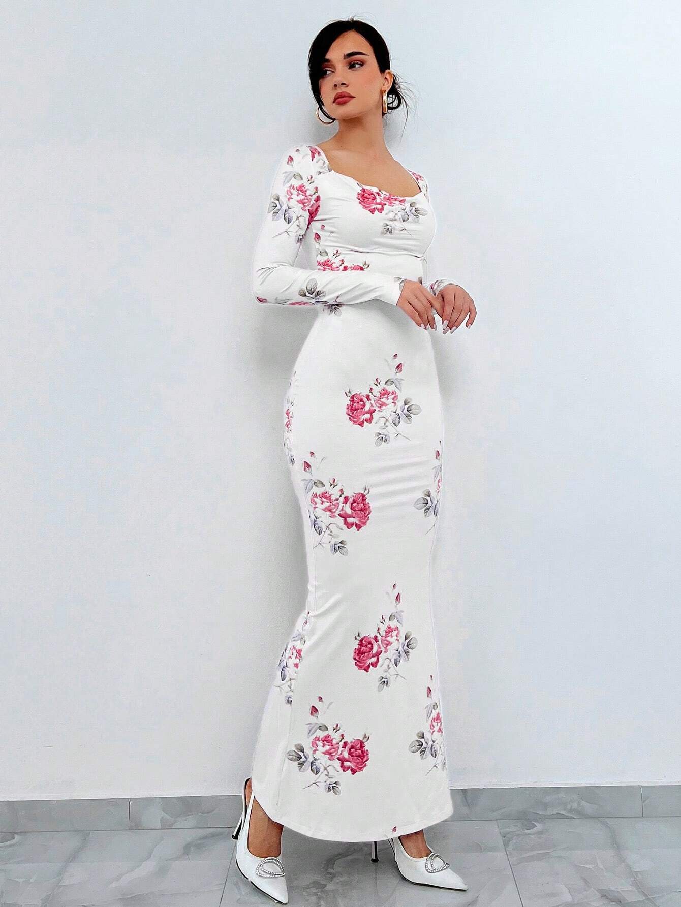 Buy SHEIN Aloruh Women's Floral Printed Long Sleeve Mermaid Hem Dress in Pakistan