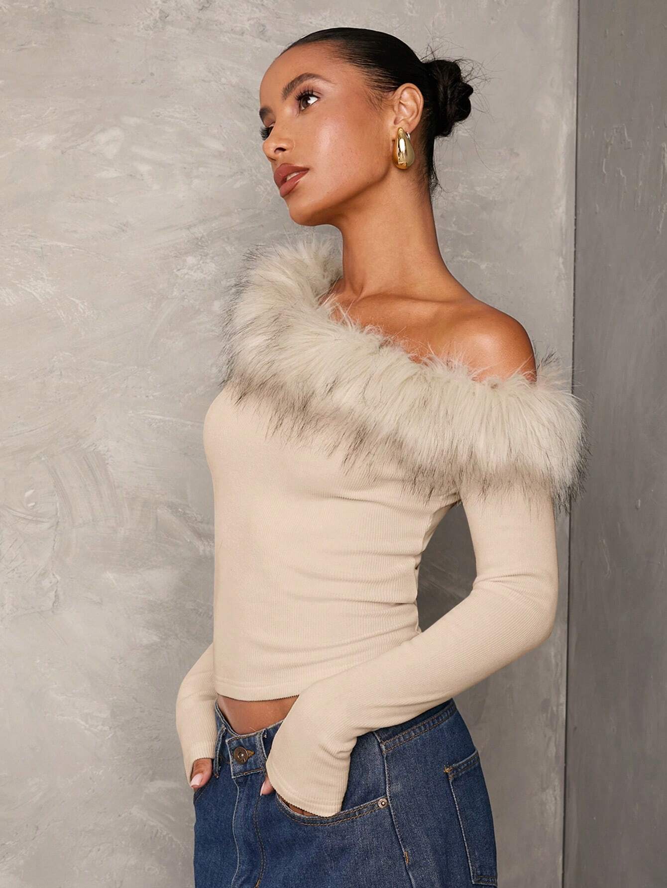 Buy SHEIN BAE Women's Fall Patchwork Fluffy Off Shoulder Long Sleeve Fitted Elegant Blouse,Long Sleeve Women Tops,Going Out Tops in Pakistan