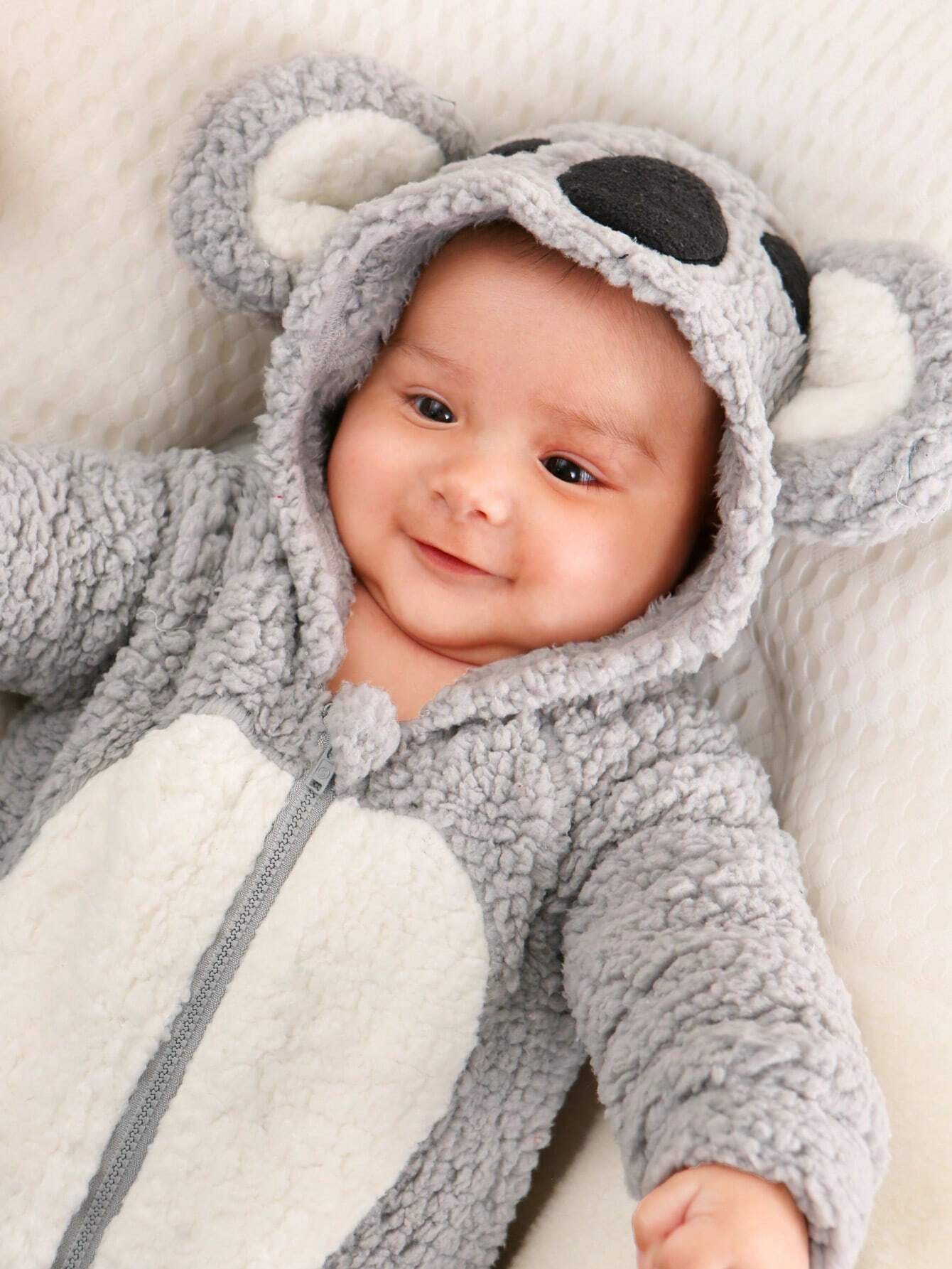 Buy SHEIN Baby Boy Colorblock 3D Ear Design Hooded Plush Sleep Jumpsuit in Pakistan