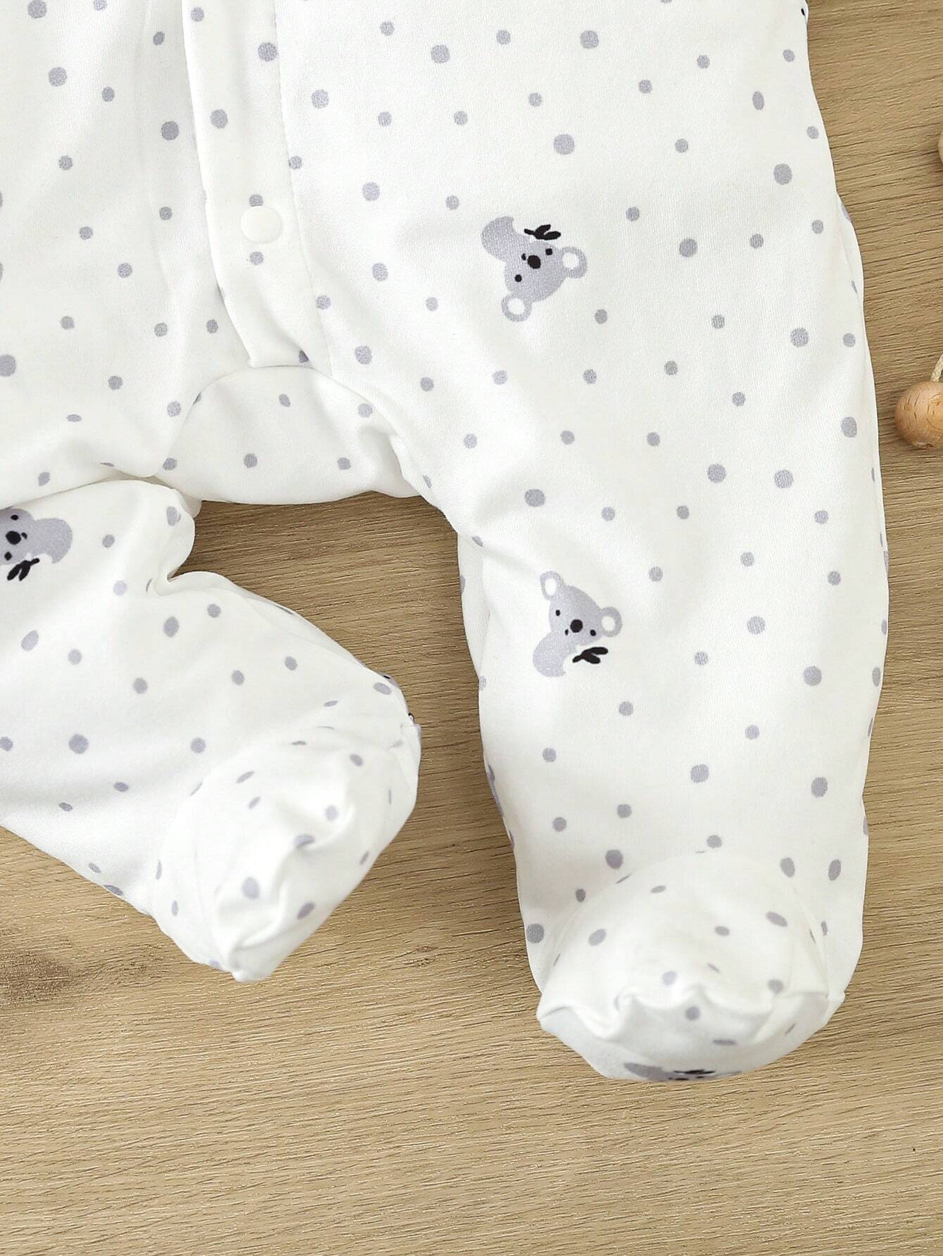 Buy SHEIN Baby Boys' Cute Polka Dot Cartoon Print And Solid Color Footed Romper For Home Wear in Pakistan