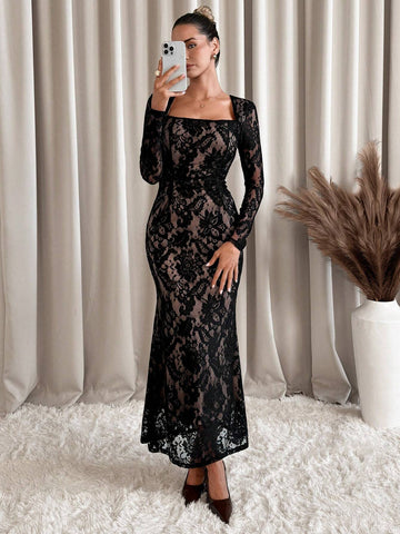 Buy SHEIN Clasi Women's Full-Lace Long Sleeve Bodycon Slim Fit Crew Neck Dress, Elegant Black Color, Suitable For Autumn/Winter Daily, Outings, Parties, Dates And Other Occasions in Pakistan