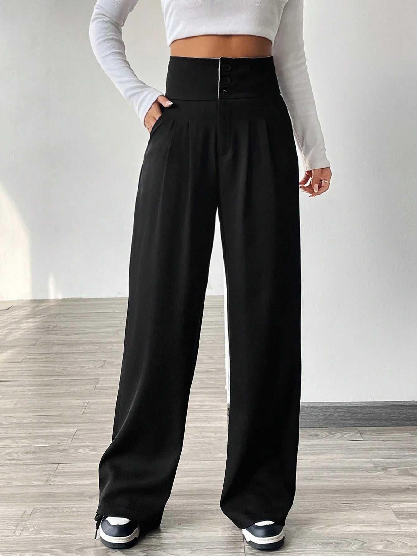 Buy SHEIN EZwear Contrast Color Turn-Waist Trousers in Pakistan
