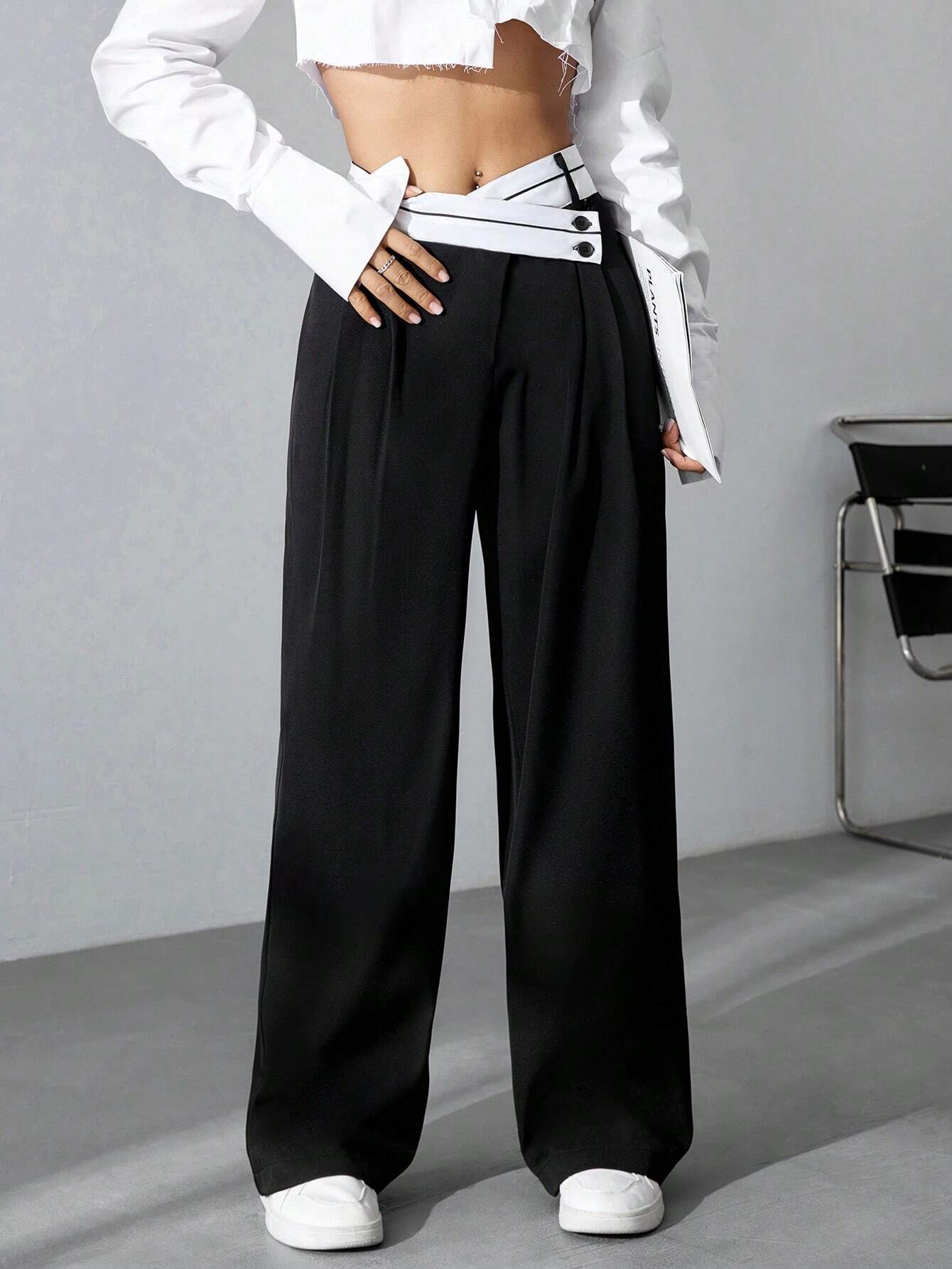 Buy SHEIN MOOSTA Women's Color Block Wide Leg Pants in Pakistan