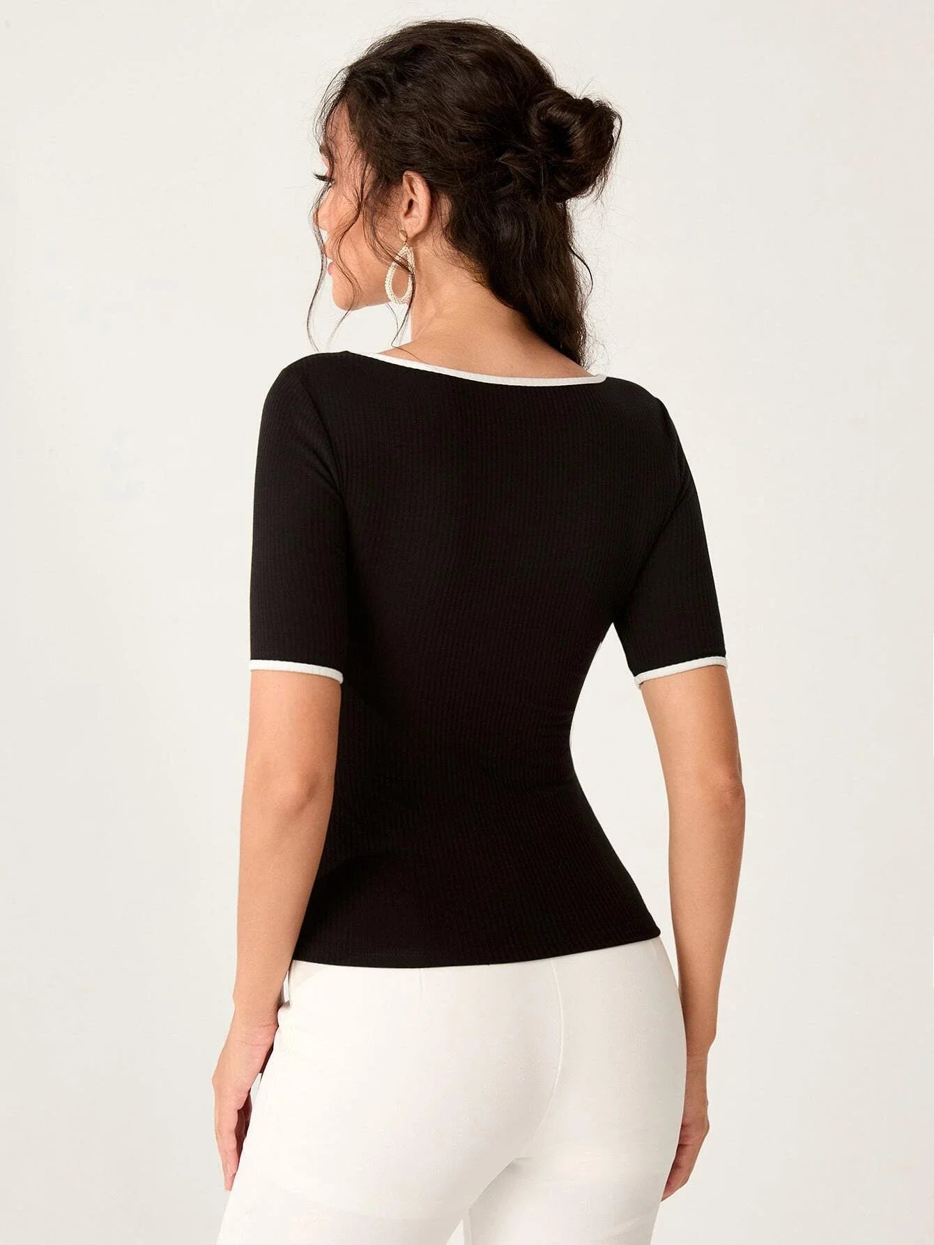 Buy SHEIN Mulvari Sweetheart Neck Ringer Tee in Pakistan