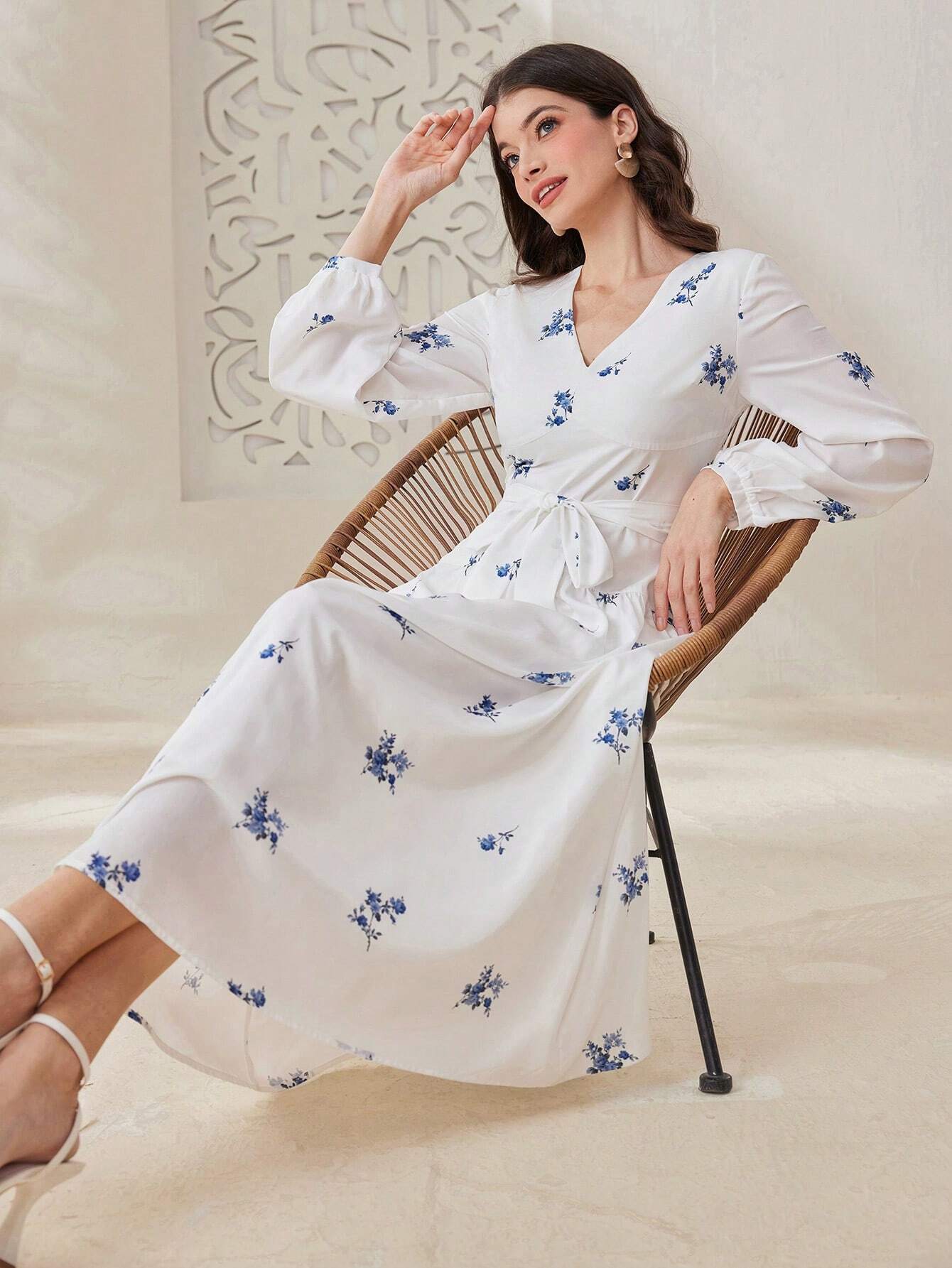 Buy SHEIN Mulvari Women'S V-Neck Floral Print Long Sleeve Dress in Pakistan